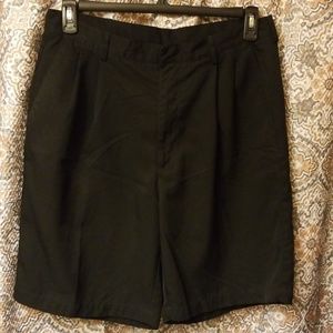 Nike Dri-Fit Golf Shorts - EUC